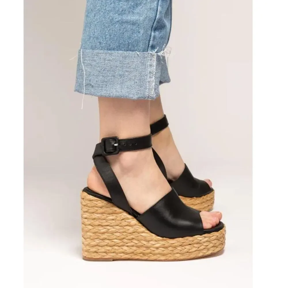 Paloma Barcelo Sandal 9 NEW